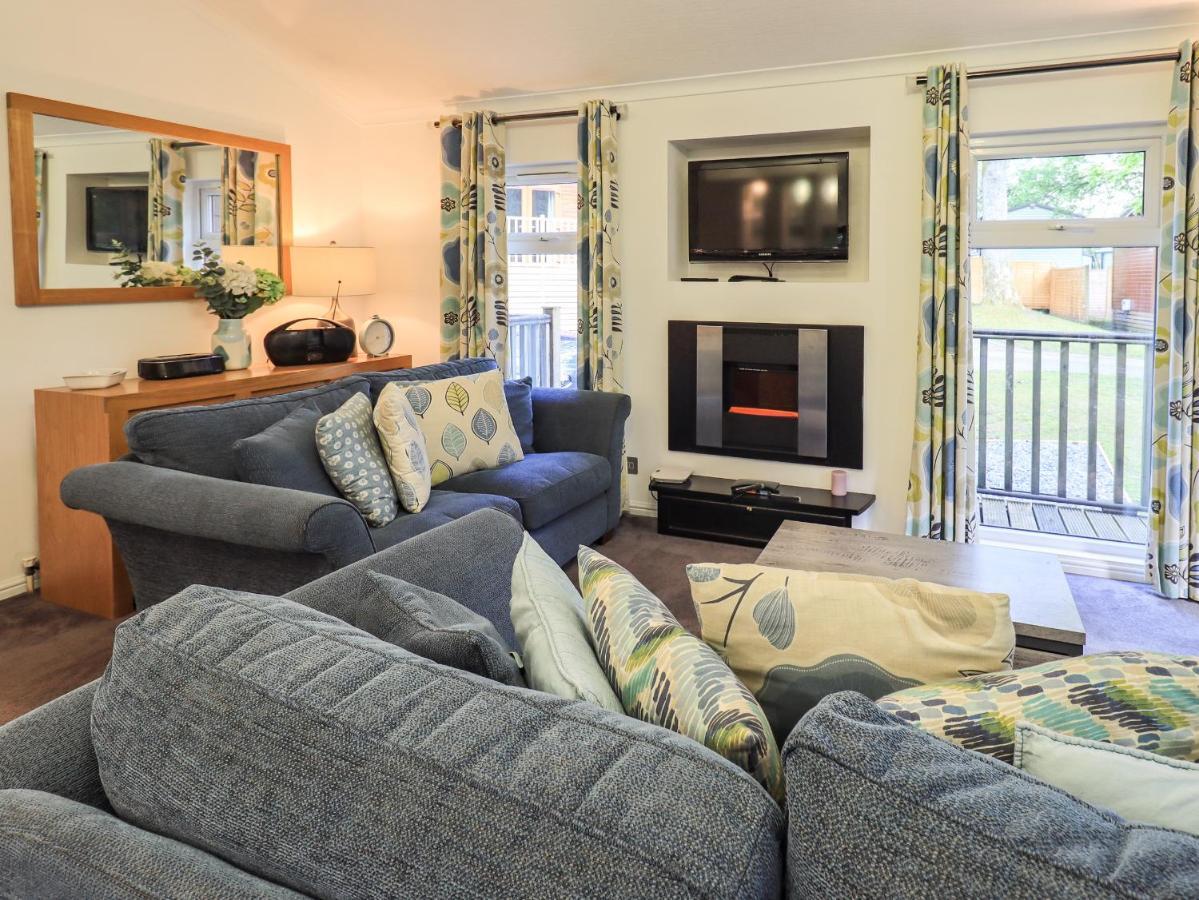 Forest Pines Lodge โบว์เนส ออน วินเดอเมียร์ ภายนอก รูปภาพ
